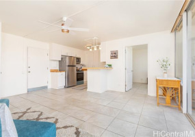 754 Ekela Avenue,Honolulu,Hawaii,96816,1 ベッドルーム ベッドルーム,1 バスルームバスルーム,コンド / タウンハウス,Ekela,9,18882687