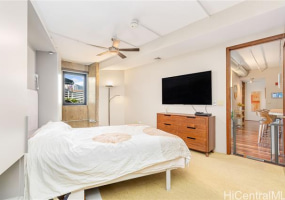 720 Kapiolani Boulevard,Honolulu,Hawaii,96813,2 ベッドルーム ベッドルーム,2 バスルームバスルーム,コンド / タウンハウス,Kapiolani,3,18882824