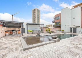 720 Kapiolani Boulevard,Honolulu,Hawaii,96813,2 ベッドルーム ベッドルーム,2 バスルームバスルーム,コンド / タウンハウス,Kapiolani,3,18882824