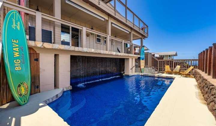 1947 Alaeloa Street,Honolulu,Hawaii,96821,7 ベッドルーム ベッドルーム,5 バスルームバスルーム,一戸建て,Alaeloa,18883097
