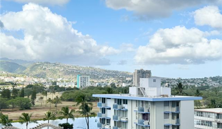 435 Seaside Avenue,Honolulu,Hawaii,96815,1 ベッドルーム ベッドルーム,1 バスルームバスルーム,コンド / タウンハウス,Seaside,7,18883098
