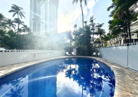 435 Seaside Avenue,Honolulu,Hawaii,96815,1 ベッドルーム ベッドルーム,1 バスルームバスルーム,コンド / タウンハウス,Seaside,7,18883098