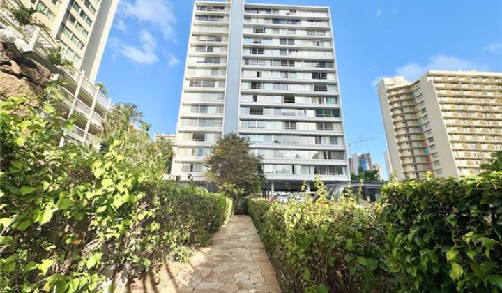 435 Seaside Avenue,Honolulu,Hawaii,96815,1 ベッドルーム ベッドルーム,1 バスルームバスルーム,コンド / タウンハウス,Seaside,7,18883098