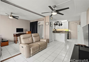 1535 Pensacola Street,Honolulu,Hawaii,96822,1 ベッドルーム ベッドルーム,1 バスルームバスルーム,コンド / タウンハウス,Pensacola,9,18884075
