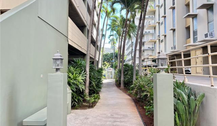 2211 Ala Wai Boulevard,Honolulu,Hawaii,96815,1 ベッドルーム ベッドルーム,1 バスルームバスルーム,コンド / タウンハウス,Ala Wai,27,18884111