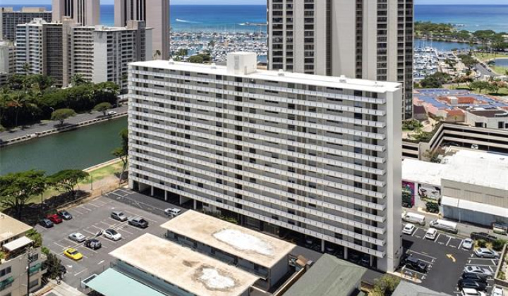419-A Atkinson Drive,Honolulu,Hawaii,96814,2 ベッドルーム ベッドルーム,1 バスルームバスルーム,コンド / タウンハウス,Atkinson,8,18884426
