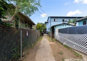 815 Lopez Lane,Honolulu,Hawaii,96817,12 ベッドルーム ベッドルーム,12 バスルームバスルーム,一戸建て,Lopez,18884568