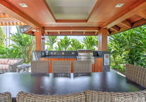 1555 Kapiolani Boulevard,Honolulu,Hawaii,96814,3 ベッドルーム ベッドルーム,3 バスルームバスルーム,コンド / タウンハウス,Kapiolani,9,18884902