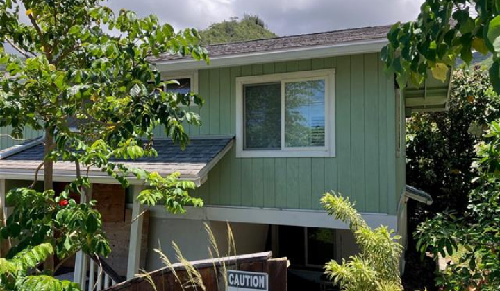 2296 Waiomao Road,Honolulu,Hawaii,96816,3 ベッドルーム ベッドルーム,4 バスルームバスルーム,一戸建て,Waiomao,18885008