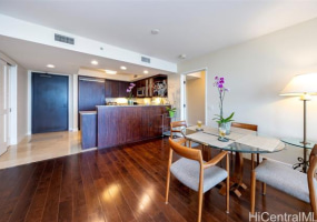 1551 Ala Wai Boulevard,Honolulu,Hawaii,96815,2 ベッドルーム ベッドルーム,2 バスルームバスルーム,コンド / タウンハウス,Ala Wai,16,18885048
