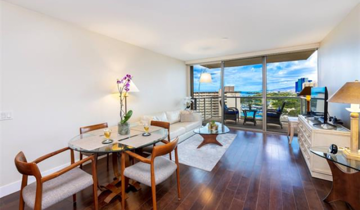 1551 Ala Wai Boulevard,Honolulu,Hawaii,96815,2 ベッドルーム ベッドルーム,2 バスルームバスルーム,コンド / タウンハウス,Ala Wai,16,18885048