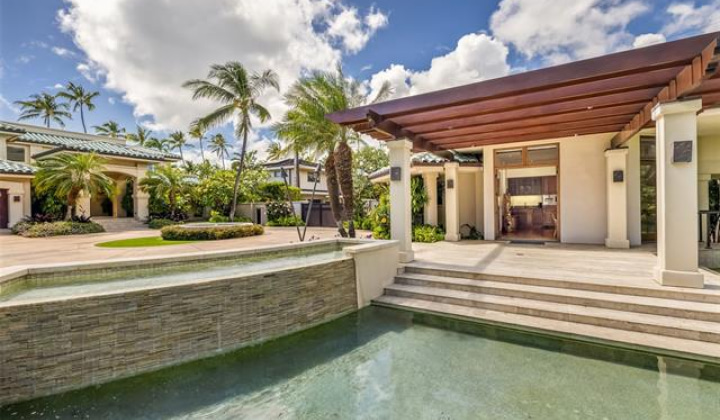 255/257 Portlock Road,Honolulu,Hawaii,96825,6 Bedrooms Bedrooms,7 BathroomsBathrooms,Single family,Portlock,18886581