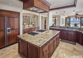 255/257 Portlock Road,Honolulu,Hawaii,96825,6 Bedrooms Bedrooms,7 BathroomsBathrooms,Single family,Portlock,18886581