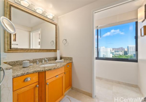 343 Hobron Lane,Honolulu,Hawaii,96815,2 ベッドルーム ベッドルーム,2 バスルームバスルーム,コンド / タウンハウス,Hobron,26,18886888