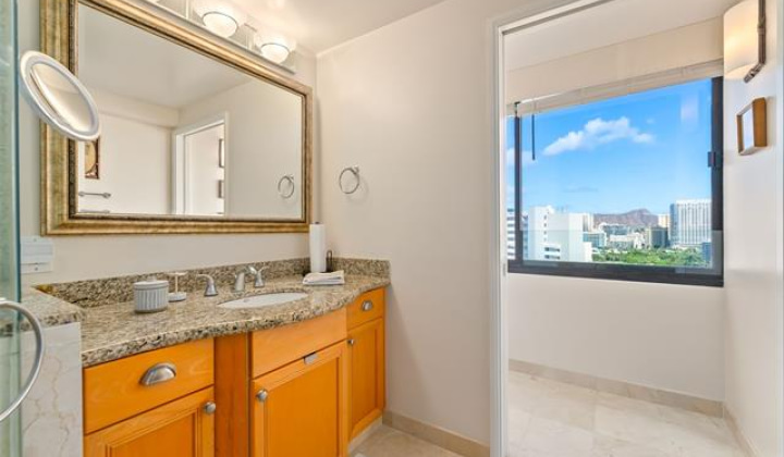 343 Hobron Lane,Honolulu,Hawaii,96815,2 ベッドルーム ベッドルーム,2 バスルームバスルーム,コンド / タウンハウス,Hobron,26,18886888