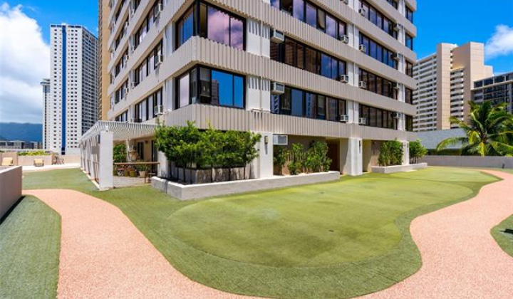 343 Hobron Lane,Honolulu,Hawaii,96815,2 ベッドルーム ベッドルーム,2 バスルームバスルーム,コンド / タウンハウス,Hobron,26,18886888
