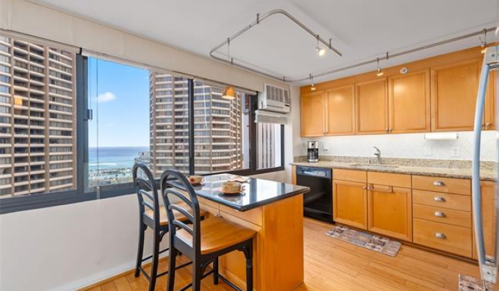 343 Hobron Lane,Honolulu,Hawaii,96815,2 ベッドルーム ベッドルーム,2 バスルームバスルーム,コンド / タウンハウス,Hobron,26,18886888