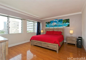 2015 Ala Wai Boulevard,Honolulu,Hawaii,96815,2 ベッドルーム ベッドルーム,1 バスルームバスルーム,コンド / タウンハウス,Ala Wai,8,18887393