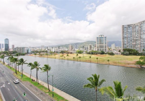 2015 Ala Wai Boulevard,Honolulu,Hawaii,96815,2 ベッドルーム ベッドルーム,1 バスルームバスルーム,コンド / タウンハウス,Ala Wai,8,18887393