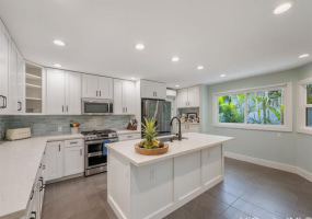 567 Kawailoa Road,Kailua,Hawaii,96734,4 ベッドルーム ベッドルーム,3 バスルームバスルーム,一戸建て,Kawailoa,18889402