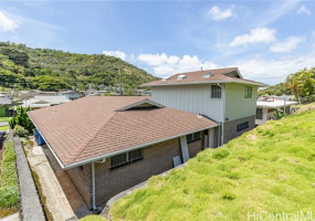 1650 Ala Aolani Street,Honolulu,Hawaii,96819,5 ベッドルーム ベッドルーム,3 バスルームバスルーム,一戸建て,Ala Aolani,18889787