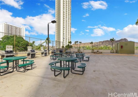 229 Paoakalani Avenue,Honolulu,Hawaii,96815,1 ベッドルーム ベッドルーム,1 バスルームバスルーム,コンド / タウンハウス,Paoakalani,9,18889944
