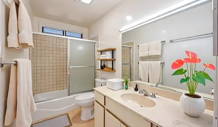 2626 Hillside Avenue,Honolulu,Hawaii,96822,8 ベッドルーム ベッドルーム,6 バスルームバスルーム,一戸建て,Hillside,18889990