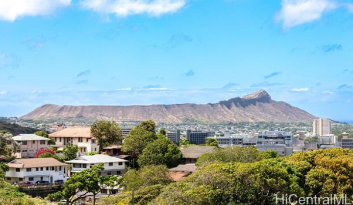 2626 Hillside Avenue,Honolulu,Hawaii,96822,8 ベッドルーム ベッドルーム,6 バスルームバスルーム,一戸建て,Hillside,18889990