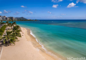 1388 Ala Moana Boulevard,Honolulu,Hawaii,96814,4 Bedrooms Bedrooms,3 BathroomsBathrooms,Condo/Townhouse,Ala Moana,5,18891714