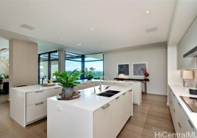 1388 Ala Moana Boulevard,Honolulu,Hawaii,96814,4 Bedrooms Bedrooms,3 BathroomsBathrooms,Condo/Townhouse,Ala Moana,5,18891714