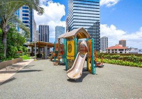 1200 Queen Emma Street,Honolulu,Hawaii,96813,3 ベッドルーム ベッドルーム,2 バスルームバスルーム,コンド / タウンハウス,Queen Emma,8,18891816