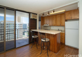 1630 Liholiho Street,Honolulu,Hawaii,96822,1 ベッドルーム ベッドルーム,1 バスルームバスルーム,コンド / タウンハウス,Liholiho,13,18892070