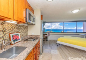 1700 Ala Moana Boulevard,Honolulu,Hawaii,96815,1 バスルームバスルーム,コンド / タウンハウス,Ala Moana,27,18892091
