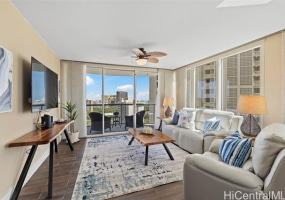 1837 Kalakaua Avenue,Honolulu,Hawaii,96815,2 ベッドルーム ベッドルーム,2 バスルームバスルーム,コンド / タウンハウス,Kalakaua,19,18892265