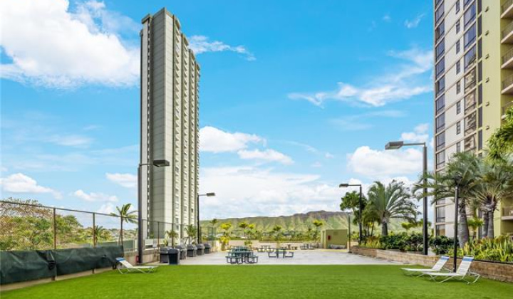 229 Paoakalani Avenue,Honolulu,Hawaii,96815,1 ベッドルーム ベッドルーム,1 バスルームバスルーム,コンド / タウンハウス,Paoakalani,37,18892424
