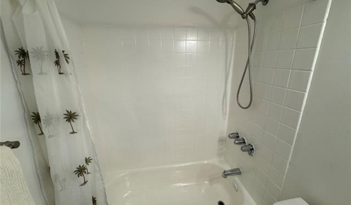 3215 Ala Ilima Street,Honolulu,Hawaii,96818,3 Bedrooms Bedrooms,2 BathroomsBathrooms,Condo/Townhouse,Ala Ilima,9,18893026