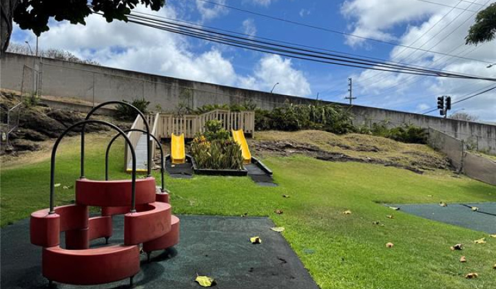 3215 Ala Ilima Street,Honolulu,Hawaii,96818,3 Bedrooms Bedrooms,2 BathroomsBathrooms,Condo/Townhouse,Ala Ilima,9,18893026