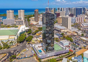 1750 Kalakaua Avenue,Honolulu,Hawaii,96826,1 バスルームバスルーム,コンド / タウンハウス,Kalakaua,13,18893415