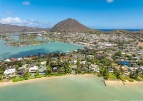 243 Portlock Road,Honolulu,Hawaii,96825,5 ベッドルーム ベッドルーム,4 バスルームバスルーム,一戸建て,Portlock,18896163