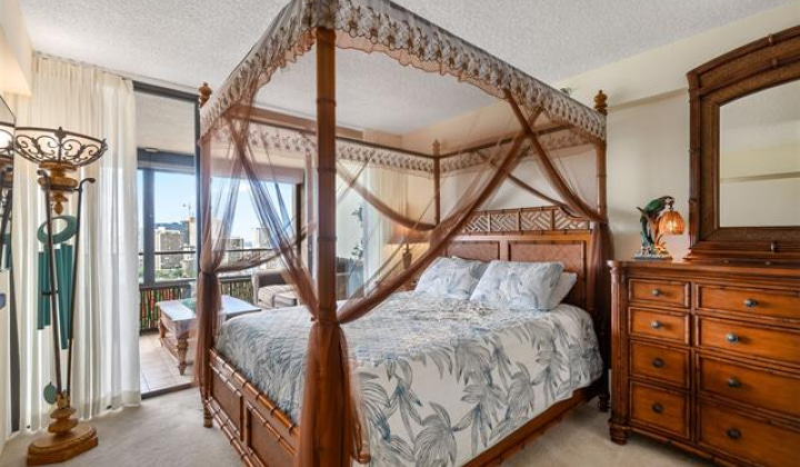 583 Kamoku Street,Honolulu,Hawaii,96826,1 ベッドルーム ベッドルーム,1 バスルームバスルーム,コンド / タウンハウス,Kamoku,23,18896196