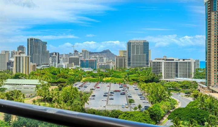 1860 Ala Moana Boulevard,Honolulu,Hawaii,96815,2 ベッドルーム ベッドルーム,2 バスルームバスルーム,コンド / タウンハウス,Ala Moana,16,18896477