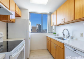 2444 Hihiwai Street,Honolulu,Hawaii,96826,1 ベッドルーム ベッドルーム,1 バスルームバスルーム,コンド / タウンハウス,Hihiwai,21,18896598