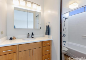 2444 Hihiwai Street,Honolulu,Hawaii,96826,1 ベッドルーム ベッドルーム,1 バスルームバスルーム,コンド / タウンハウス,Hihiwai,21,18896598