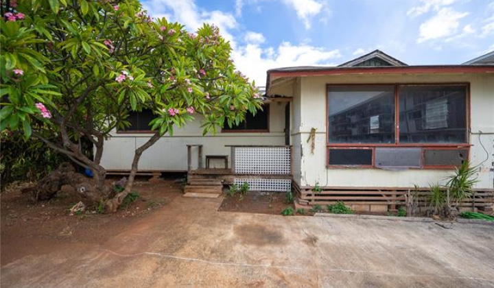 1143 C 7th Avenue,Honolulu,Hawaii,96816,4 ベッドルーム ベッドルーム,2 バスルームバスルーム,一戸建て,7th,18897139