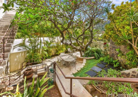 999 Wilder Avenue,Honolulu,Hawaii,96822,1 ベッドルーム ベッドルーム,1 バスルームバスルーム,コンド / タウンハウス,Wilder,11,18897445
