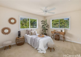 606 Kaha Street,Kailua,Hawaii,96734,4 ベッドルーム ベッドルーム,3 バスルームバスルーム,一戸建て,Kaha,18898707