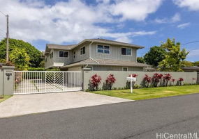 606 Kaha Street,Kailua,Hawaii,96734,4 ベッドルーム ベッドルーム,3 バスルームバスルーム,一戸建て,Kaha,18898707