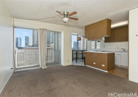 818 King Street,Honolulu,Hawaii,96813,1 ベッドルーム ベッドルーム,1 バスルームバスルーム,コンド / タウンハウス,King,9,18898739
