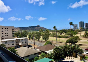 2916 Date Street,Honolulu,Hawaii,96816,2 ベッドルーム ベッドルーム,2 バスルームバスルーム,コンド / タウンハウス,Date,5,18899006