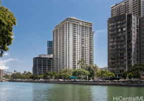 1717 Ala Wai Boulevard,Honolulu,Hawaii,96815,2 ベッドルーム ベッドルーム,2 バスルームバスルーム,コンド / タウンハウス,Ala Wai,5,18900616